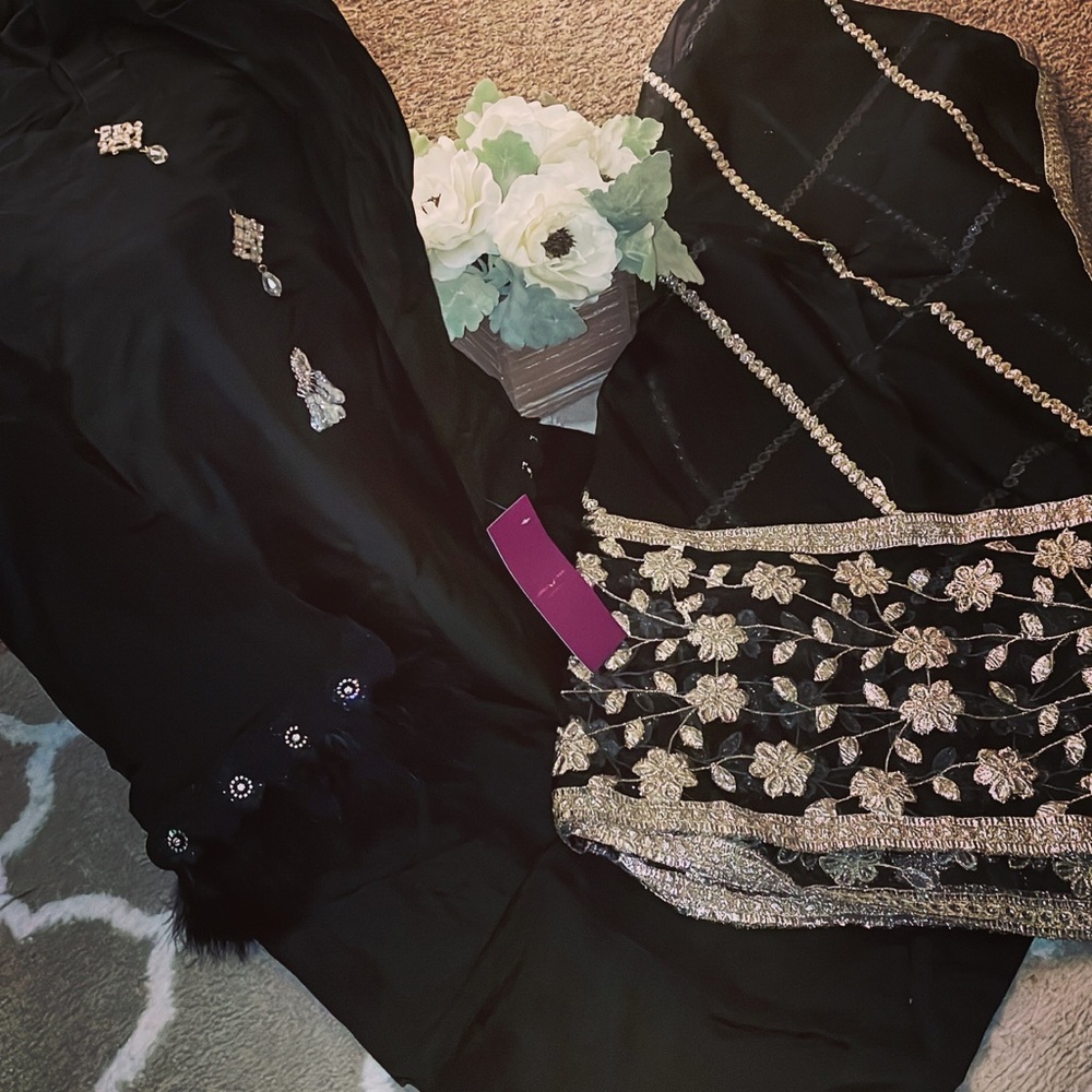DESI 3 pcs suit